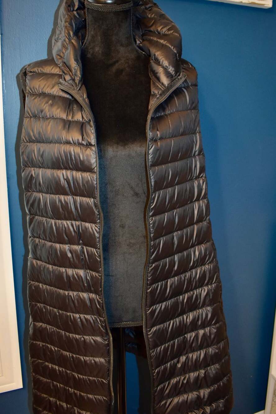 elfjoy Long Puffer Vest Size L Black Quilted Down